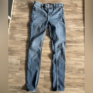 Women’s Hollister Jeans Size 5R Curvy High High Rise